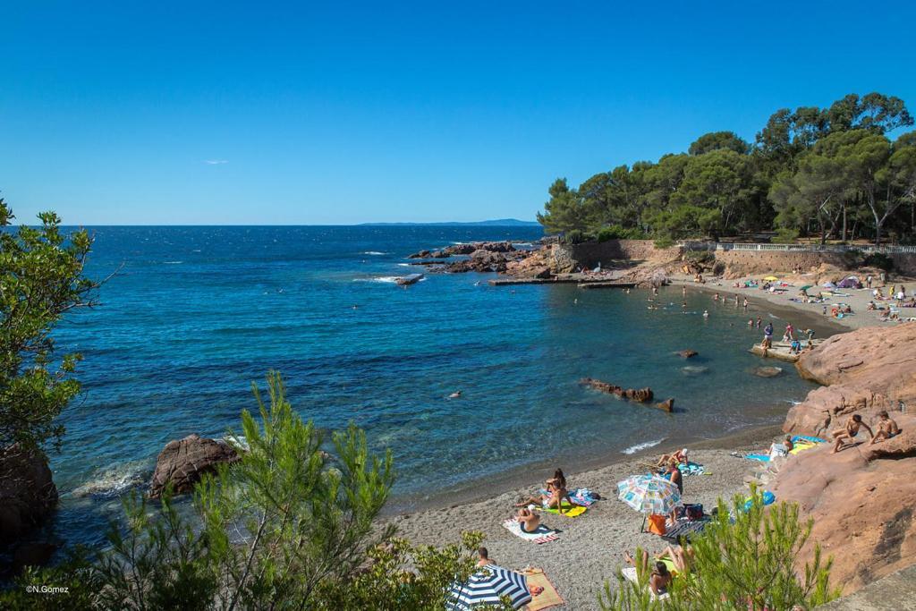 Villa Le Hameau - Cap Esterel Saint-Raphaël Exterior foto
