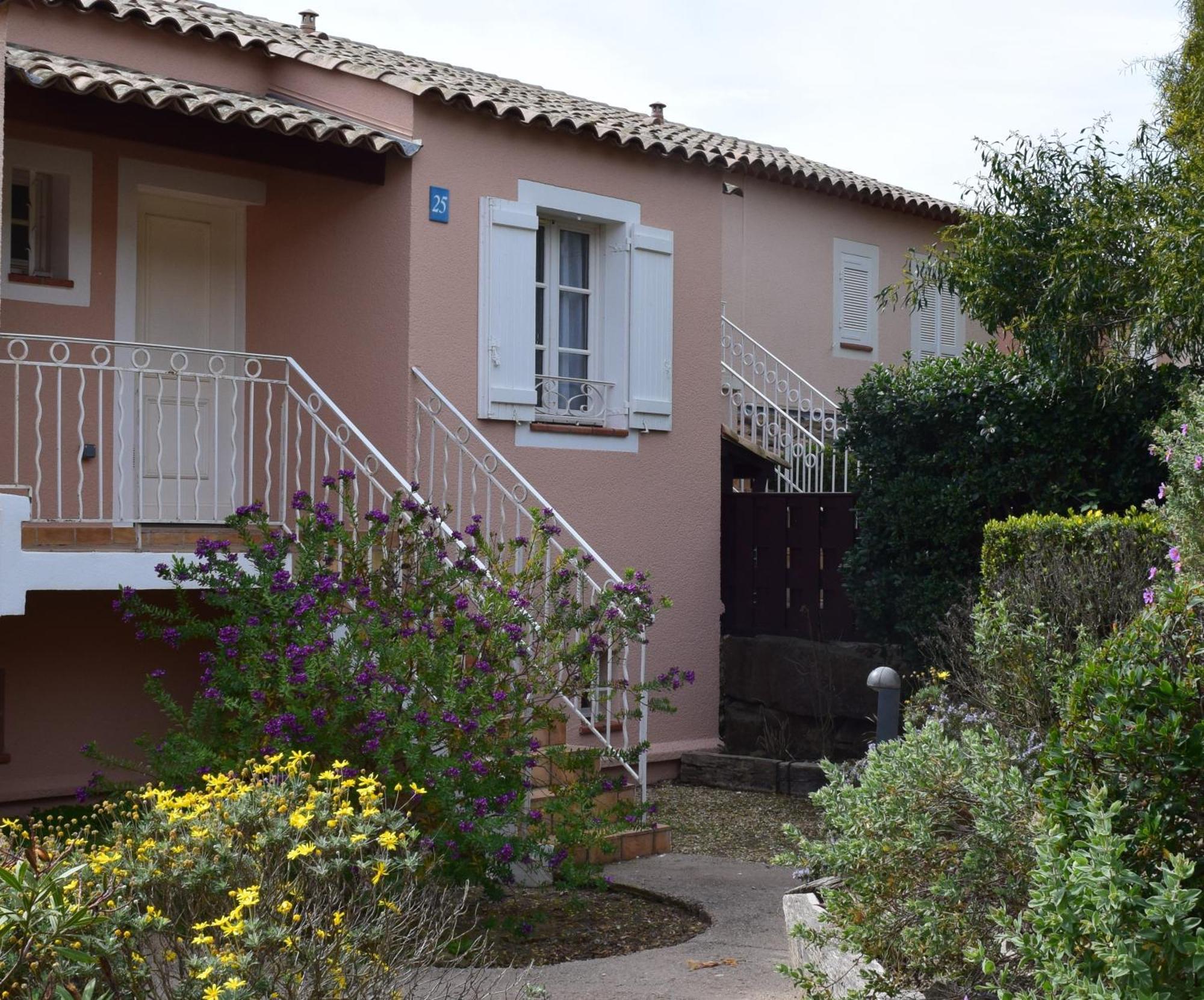 Villa Le Hameau - Cap Esterel Saint-Raphaël Exterior foto